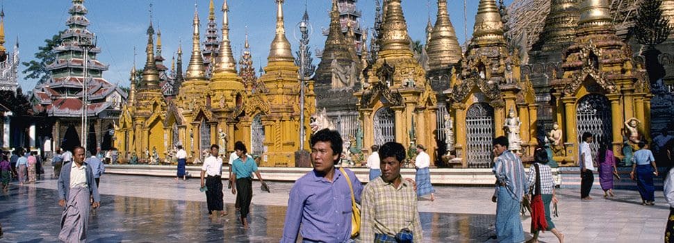 Shwedagon Pagoda Yangon Mayanmer